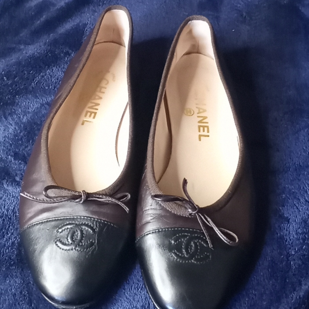 Chanel flats